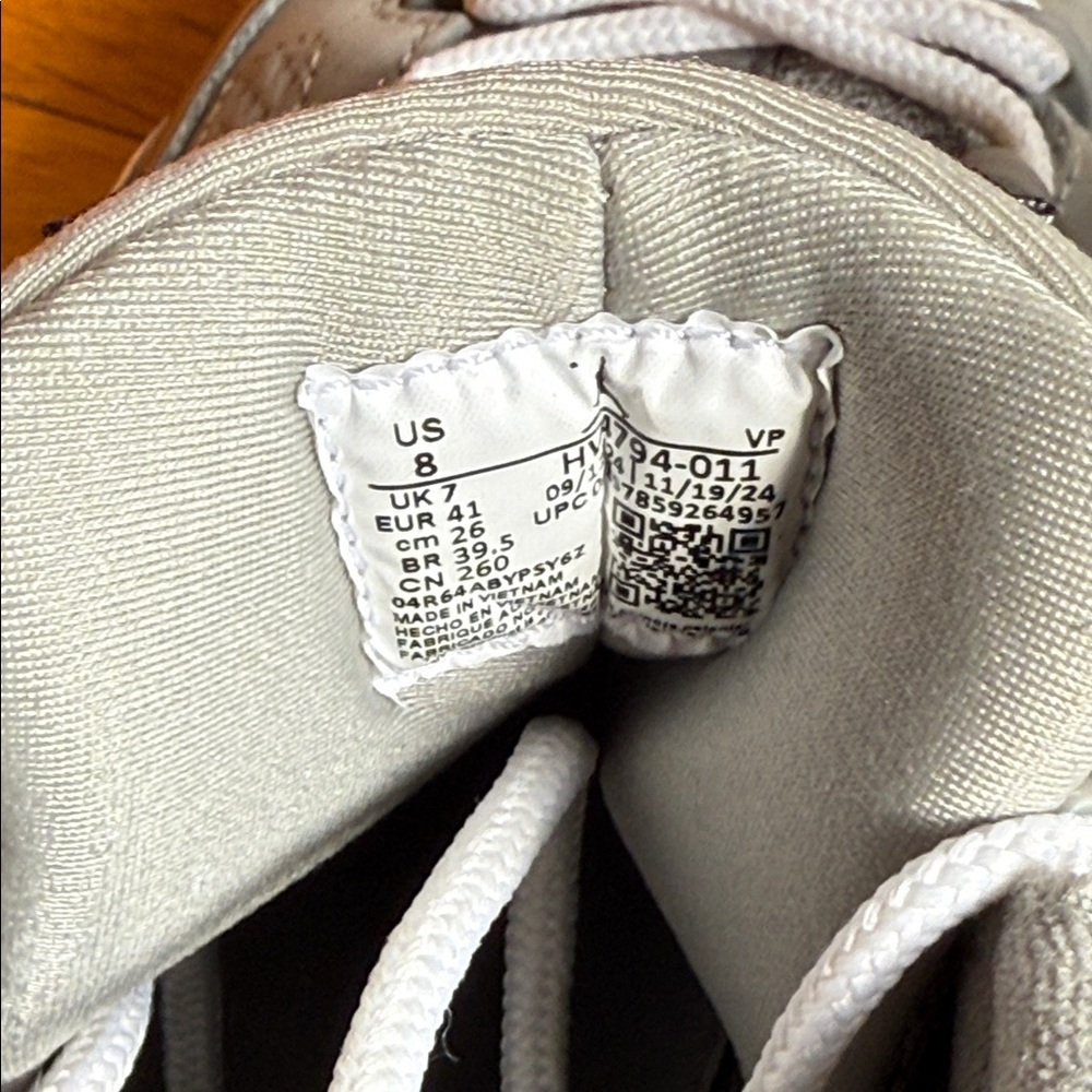 Jordan 9s Gray Sneakers - Picture 5 of 6